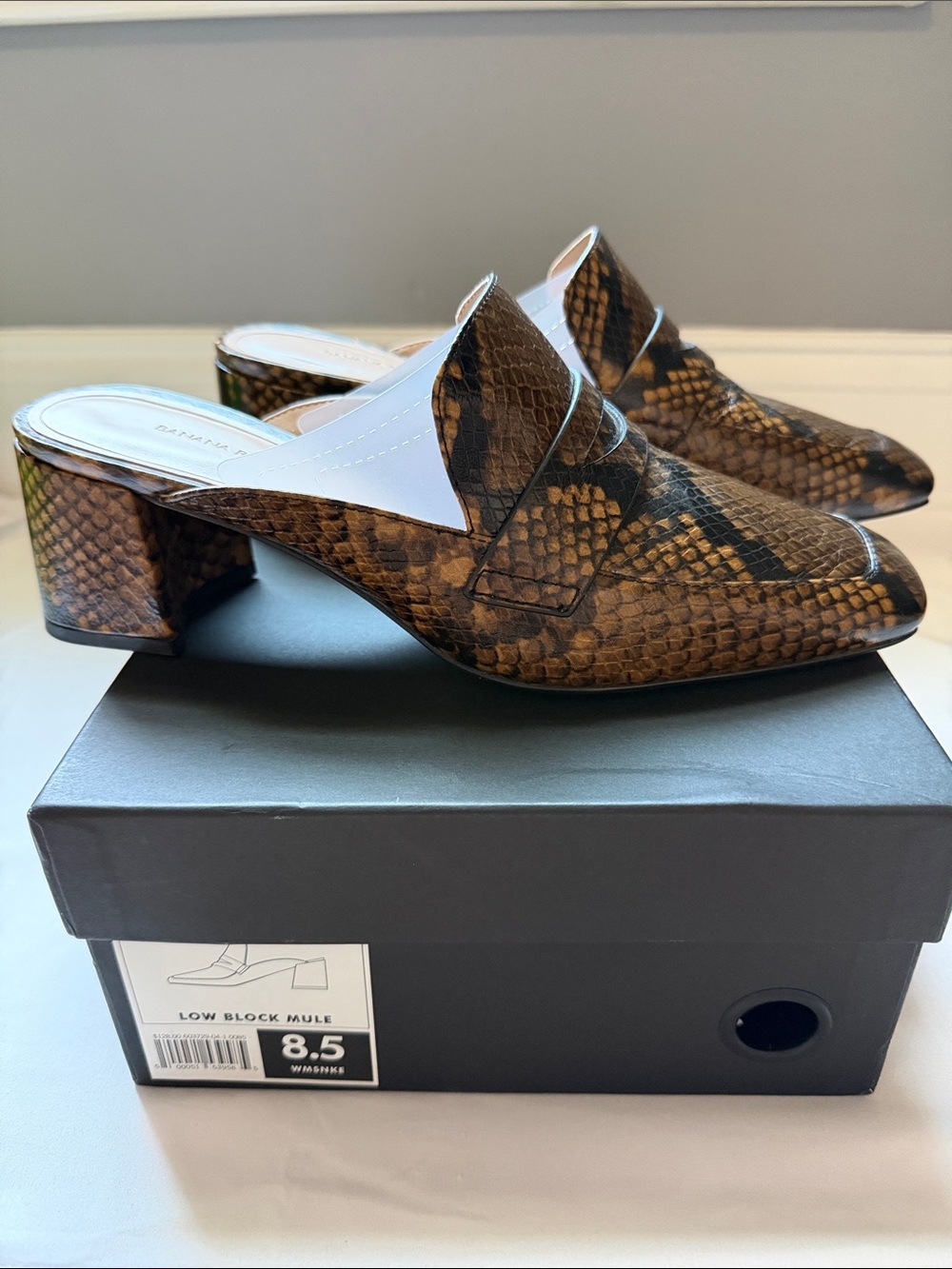 NEVER WORN Banana Republic Brown Python-Print Block Heel Mules. Size 8.5